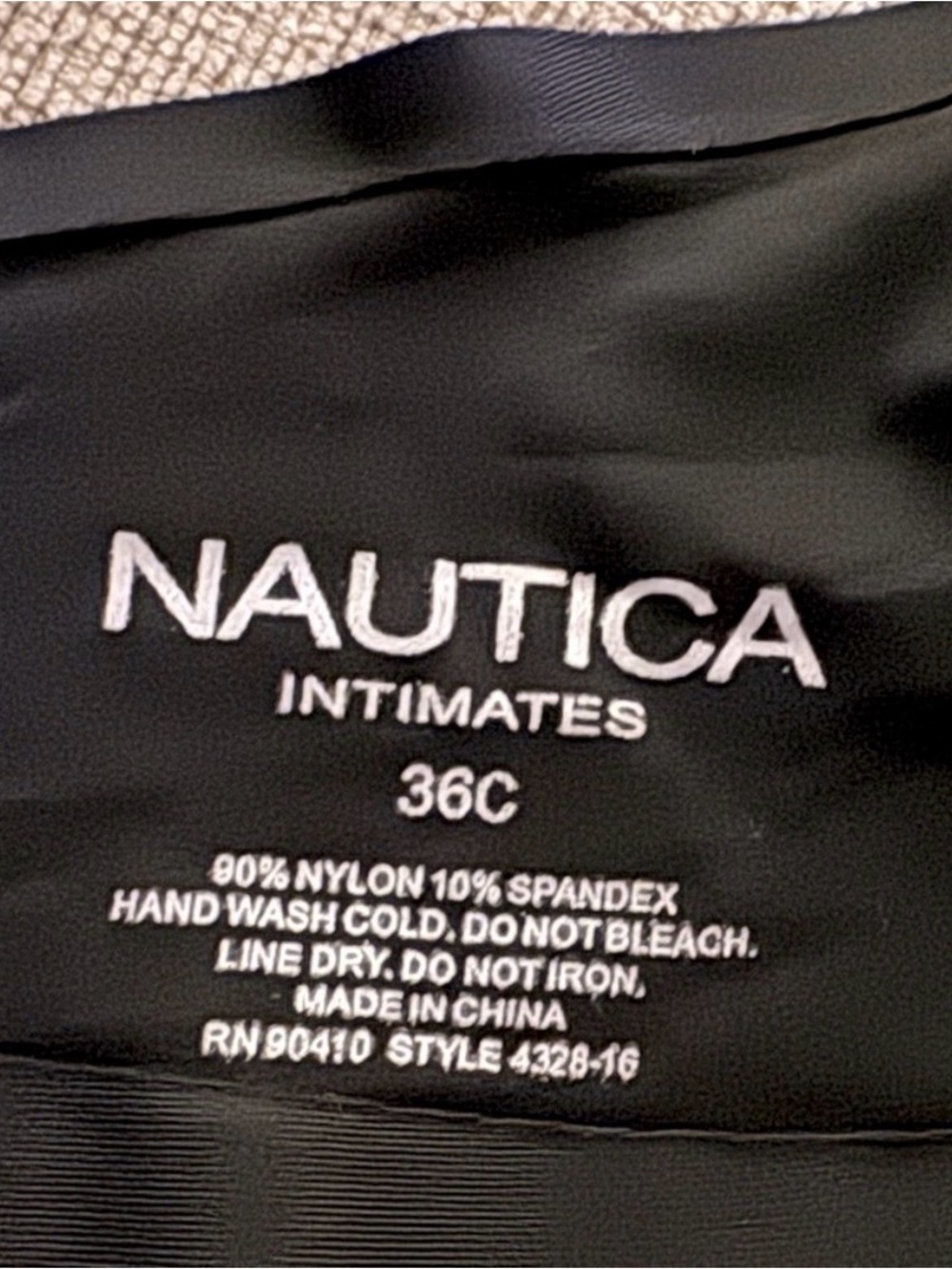 Lively | Warner’s | Nautica 4pc Women's T-Shirt Bra Bundle - 36C - Picture 9 of 9